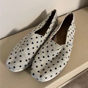 Toms ladies shoes